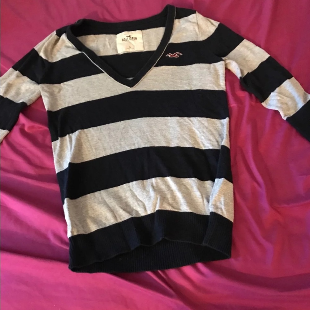 Hollister Sweater Size L